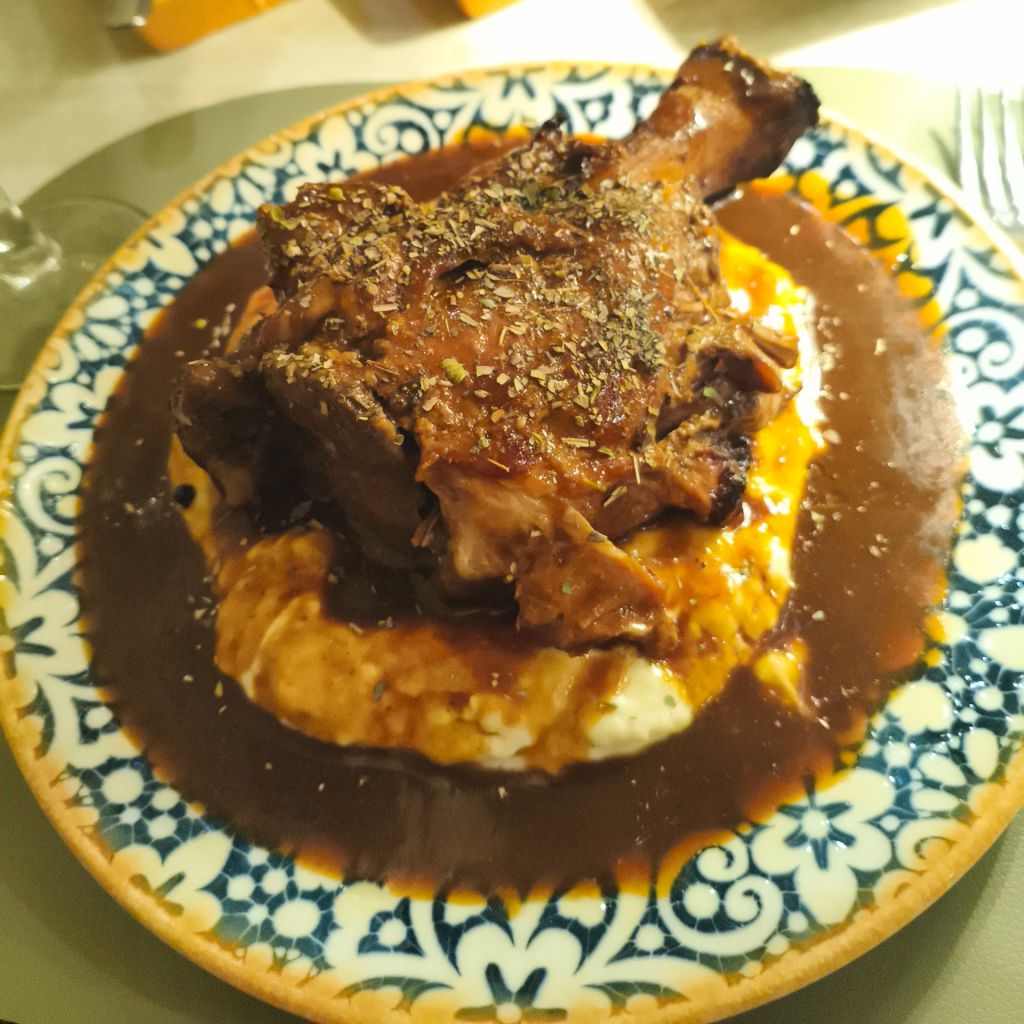 Kiouzin - Greek cuisine with a twist