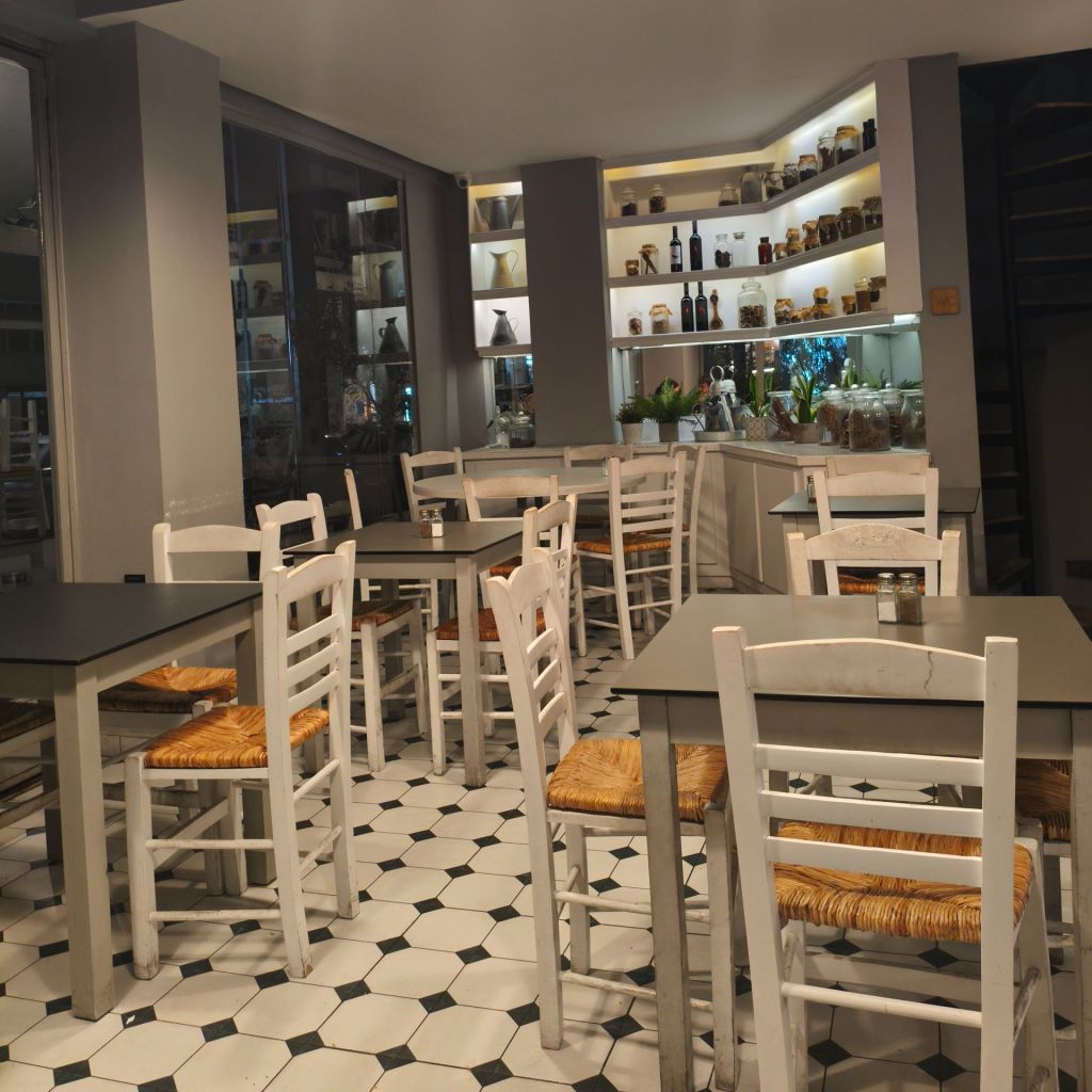 Kalamaki Bar