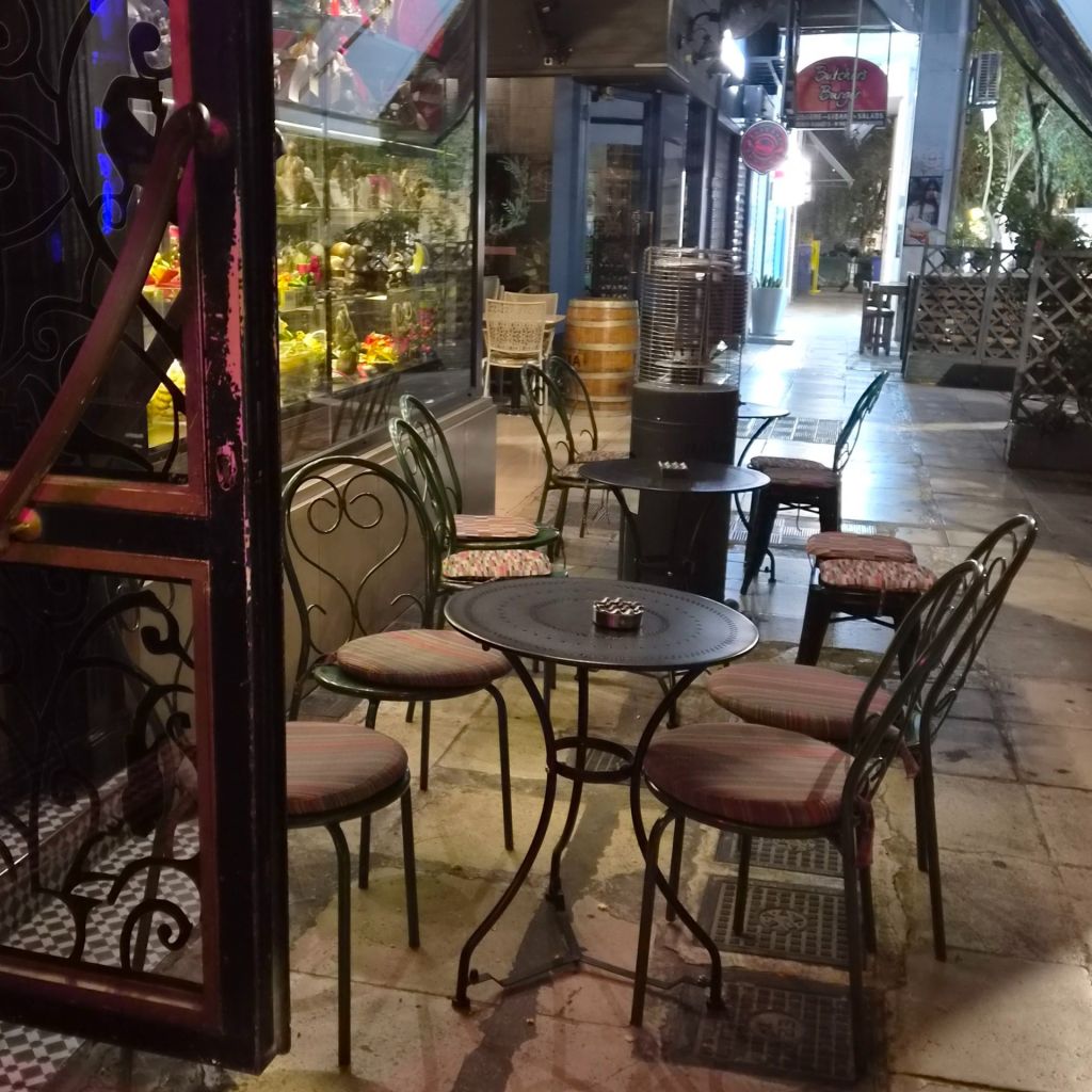 The 7 Jokers Cocktail Bar