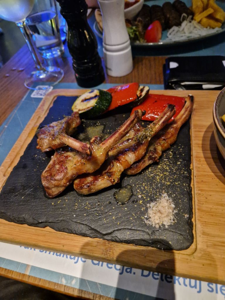 Mykonos Greek Restaurant&Bar