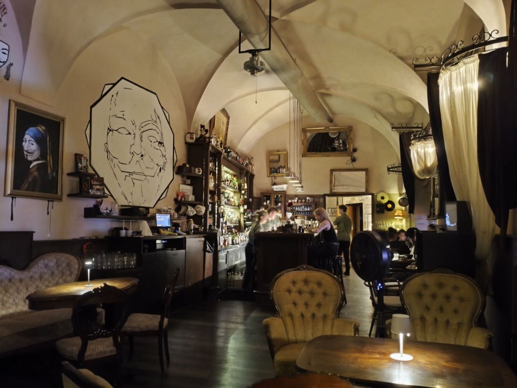 Anonymous Bar