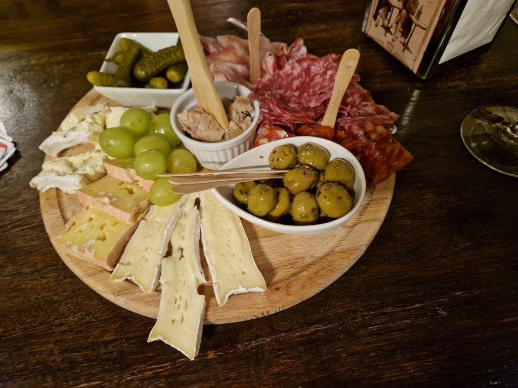 Le Rendez-Vous - francuski winebar
