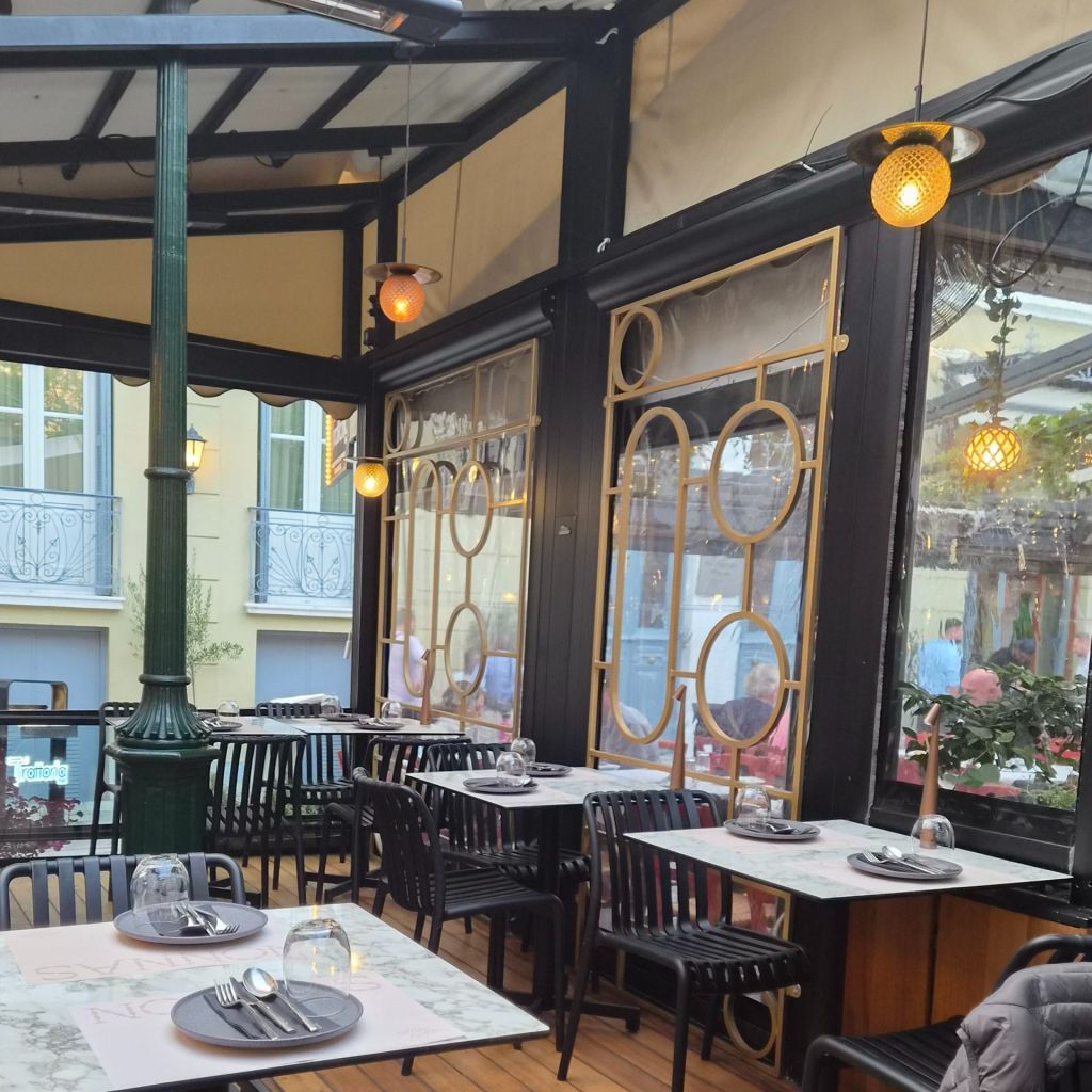 Nonnas Athens