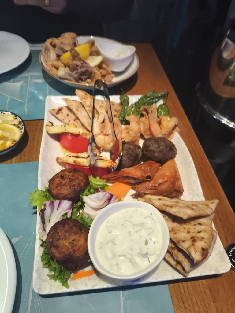 Mykonos Greek Restaurant&Bar